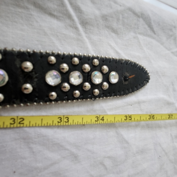 Women's Black Belt Sz SM Studded Rhinestone Hearts Western Rodeo Cowgirl Bling - Picture 7 of 7